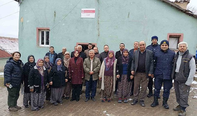 Kaymakam köy sakinleri ile bir araya geldi