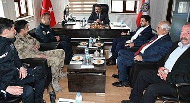 Kaymakam Özçelik'ten güvenlik güçlerine bayram ziyareti