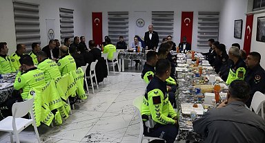 Kaymakam Tok ve Başkan Arslan, polis ve jandarma personelleriyle iftarda buluştu