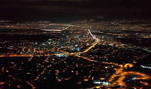 Kayseri'nin ışıkları göz kamaştırıyor