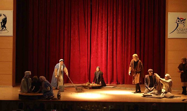Kazakistan'ın Tarihi Draması "Sak Dala" KBÜ'de sahnelendi
