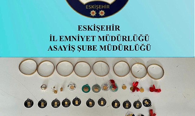 Kendilerini MİT görevlisi diye tanıtıp vatandaşı 2 milyon TL dolandıran şüpheliler yakalandı