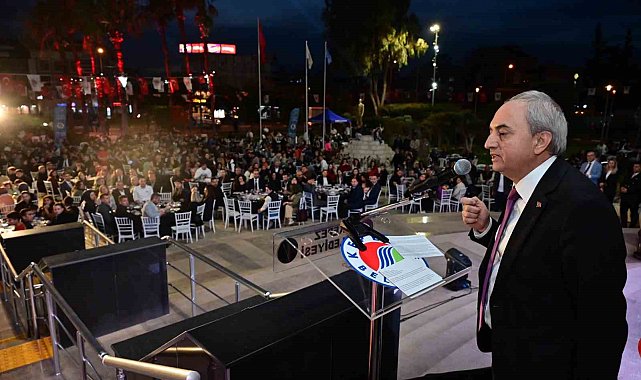 Kepez Belediyesi Kadir Gecesi'nde iftarda buluştu