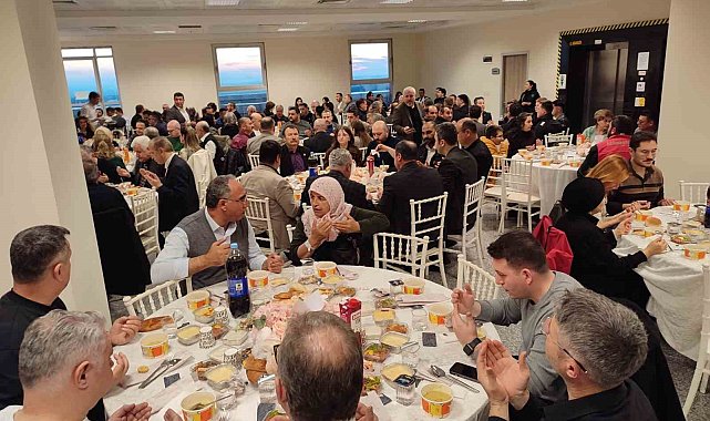 Keşan'da Devlet Hastanesi yönetimi tarafından iftar verildi