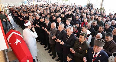 Kıbrıs gazisi törenle son yolculuğuna uğurlandı