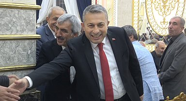Kilis Valisi Tahir Şahin, muhtarlarla iftar yemeğinde buluştu