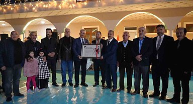 Kırıkkale Valisi Makas'a "Devlet-Millet Dayanışması Ödülü"