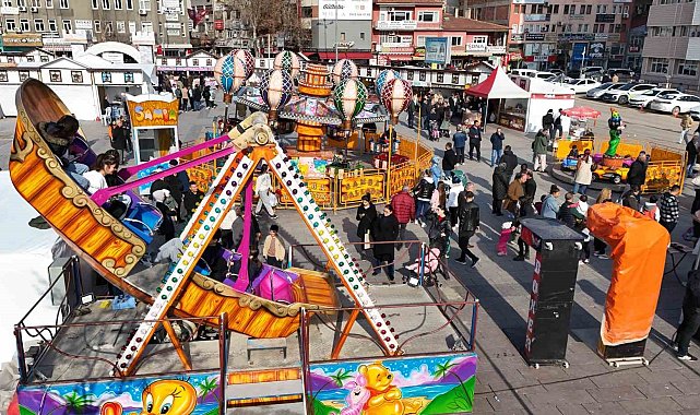 Kırıkkale'de Ramazan Sokağı'na yoğun ilgi