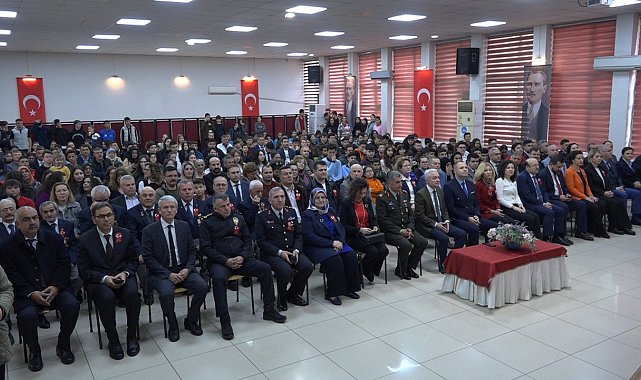 Kırklareli'nde İstiklal Marşı'nın kabulü ve Akif'i anma programı düzenledi