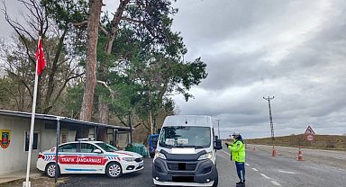 Kırklareli'nde trafik denetimi: Bin 788 sürücüye işlem yapıldı