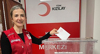 Kızılay Kars Şube Başkanı Kübra Hüryurt oldu
