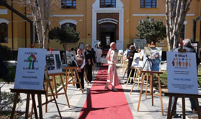 KMÜ Yeni Medya ve İletişim Bölümü öğrencilerinden 8 Mart'a özel sergi
