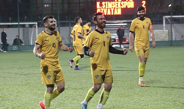 Kocasinan Şimşekspor: 4 - Özvatanspor: 1
