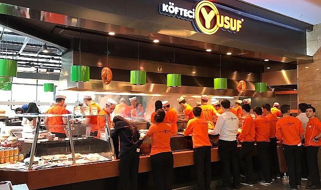 Köfteci Yusuf, 3 bin yeni personel alımı yapacağını duyurdu