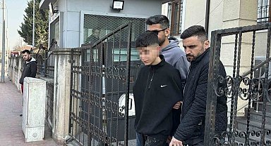 Komşu katili 16 yaşındaki çocuk ile babasının yaşadığı evde şüpheli yangın