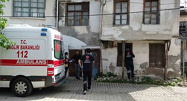 Komşusu camdan seslendi, cevap gelmeyince öldüğü ortaya çıktı