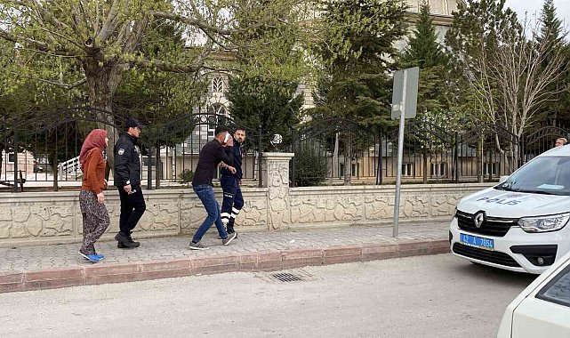 Konya'da karı-koca arasındaki kavgaya aileler de dahil oldu, yumruklar havada uçuştu: 4 yaralı