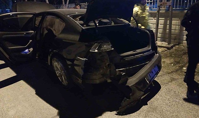 Konya'da otomobiller çarpıştı: 4 yaralı