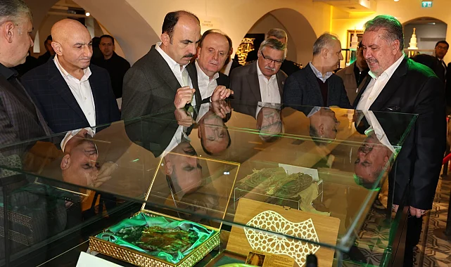 Konya'da "Mukaddes Emanetler" Sergisi açıldı