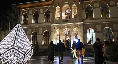 Konya'da "Mukaddes Emanetler Sergisi" sona erdi