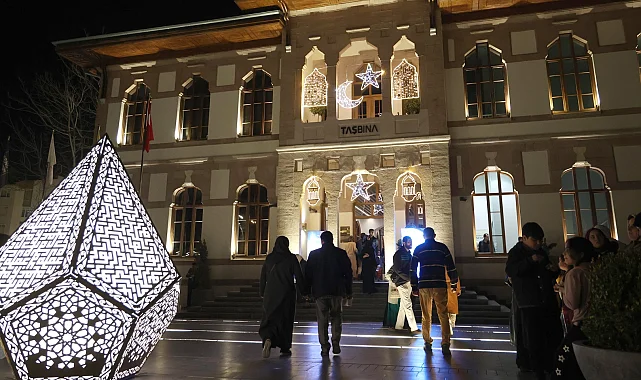Konya'da "Mukaddes Emanetler Sergisi" sona erdi