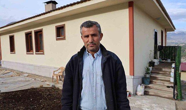 Köy evlerine kavuşan depremzedeler: "Köy evlerinde ilk bayramımızı geçireceğiz"