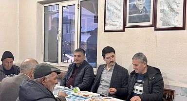 Köy sakinleri iftarda bir araya geldi