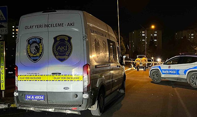Küçükçekmece'de şüpheli araçtan cephanelik çıktı