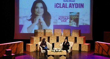 Küçükçekmeceli kadınlar 8 Mart'ı kutladı