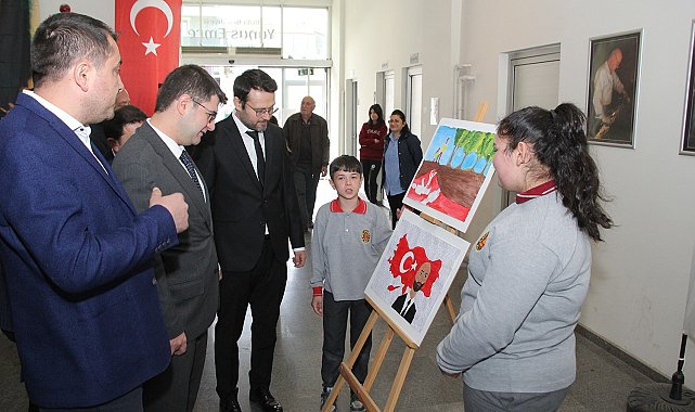 Kula'da İstiklal Marşı'nın kabulü, düzenlenen programla kutlandı