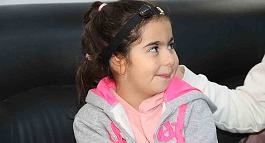 Kulakları doğuştan olmayan çocuğun duyması için 2 milyon 400 bin TL gerekiyor