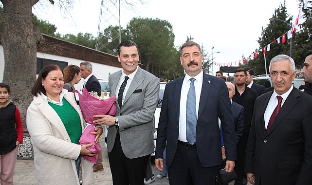 Kulalılar Kadir Gecesi'nde Yunus'un gönül sofrasında buluştu
