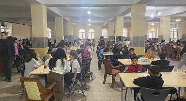 Kulu'da 8-14 yaş arası oruç tutan 340 çocuğa iftar yemeği