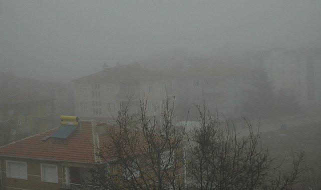 Kulu'da yoğun sis etkili oluyor