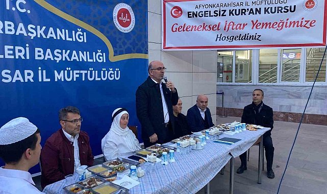 Kur'an Kursu öğrencileri İftarda buluştu