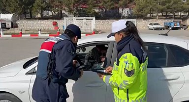 Kurallara uymayan 30 sürücüye cezai işlem uygulandı