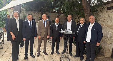 Kuşadası'nda protokol bayramlaştı