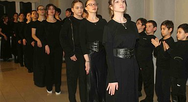 Kuzey Kafkas halk dansını gelecek nesillere aktarmayı amaçlıyorlar