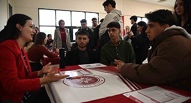 MABEM öğrencileri İzmir Yüksek Teknoloji Enstitü'sünü gezdi