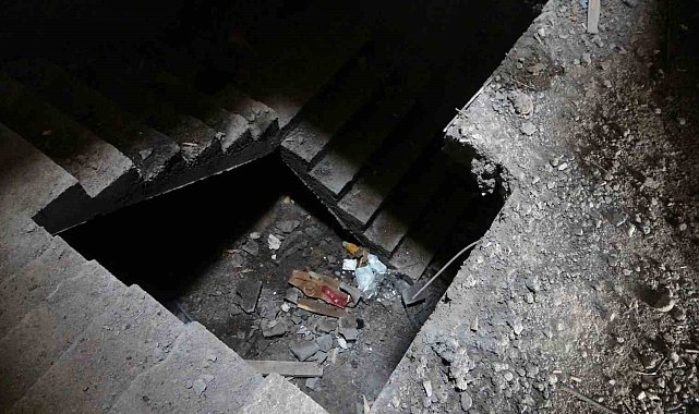 Malatya'da 4'üncü kattan merdiven boşluğuna düşen işçi hayatını kaybetti