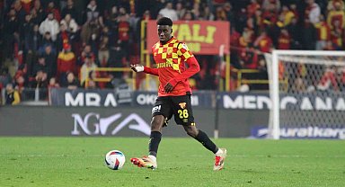 Malcom Bokele: "Tereddüt etmeden Göztepe'ye imza attım"