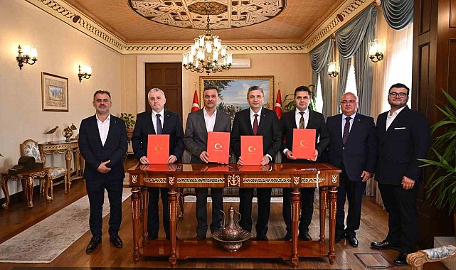 Manavgat'a 12 derslikli özel projeli ilkokul için protokol imzalandı