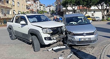 Manavgat'ta trafik kazası: 3 yaralı