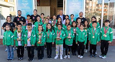 Manavgatlı sporculardan yüzmede büyük başarı
