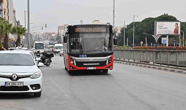 Manisa Büyükşehir bayramda görev başında