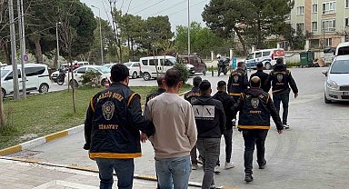 Manisa'da kaçırdıkları gencin ailesinden fidye isteyen çete çökertildi