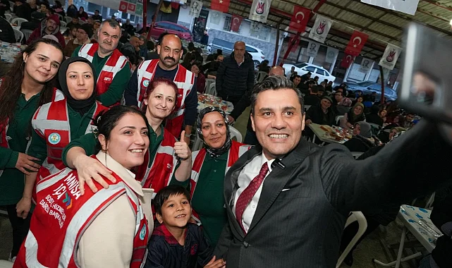 Manisa'da iftar sofrası doldu taştı!
