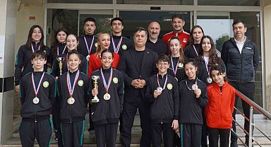 Manisalı cimnastikçilerden Fransa'da büyük başarı