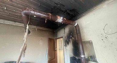 Manyas'ta müstakil evde yangın
