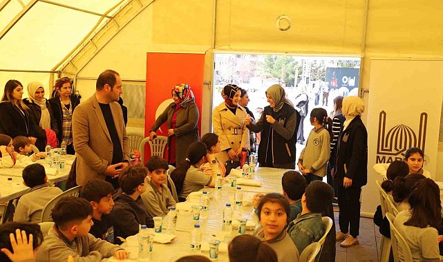 Mardin Büyükşehir Belediyesinden çocukları oruca alıştırma etkinlikleri